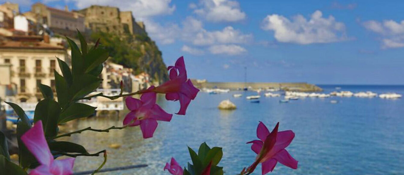 Veduta dal Castello di Scilla